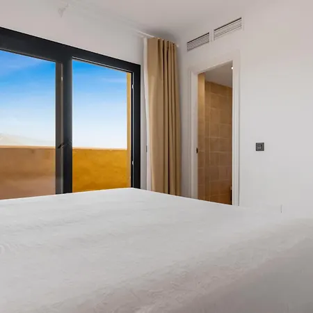 Sky And Sea Estepona Penthouse Exterior photo